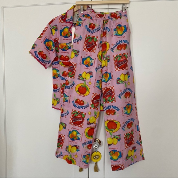 Damson Madder Chlo Shirt in Fruit Labels - Picture 5 of 7